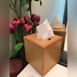 HANDMADE GOLDEN NEST THEMED TISSUE BOX